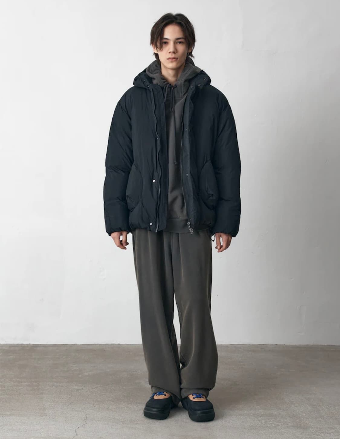 비이커 Muffler Down Puffer - Navy 상품이미지2