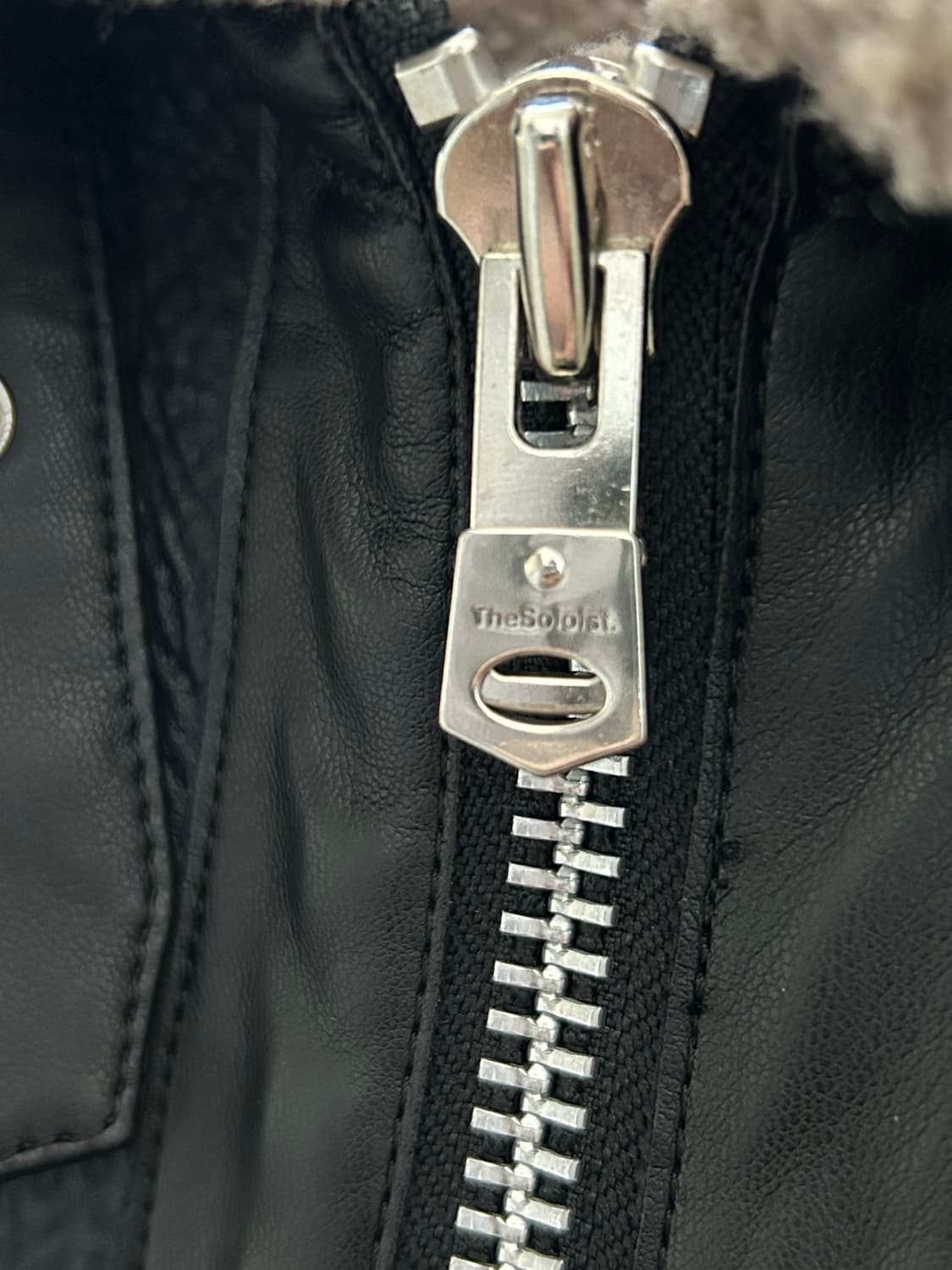 더 솔로이스트 22aw 무스탕 자켓 상품이미지8