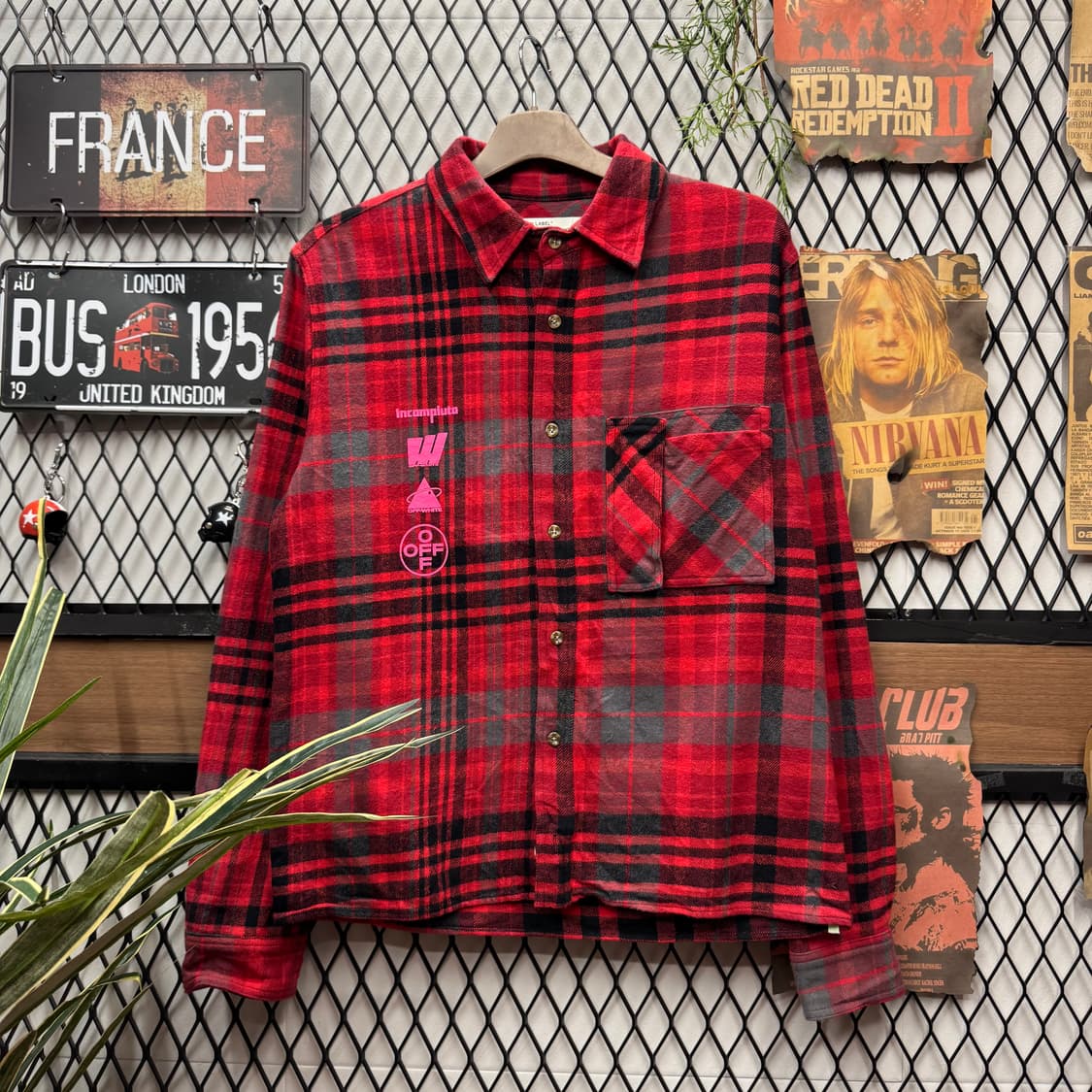 2019 F/W 오프화이트 플란넬 셔츠 후면 빅프린팅 포인트 레드 상품이미지1