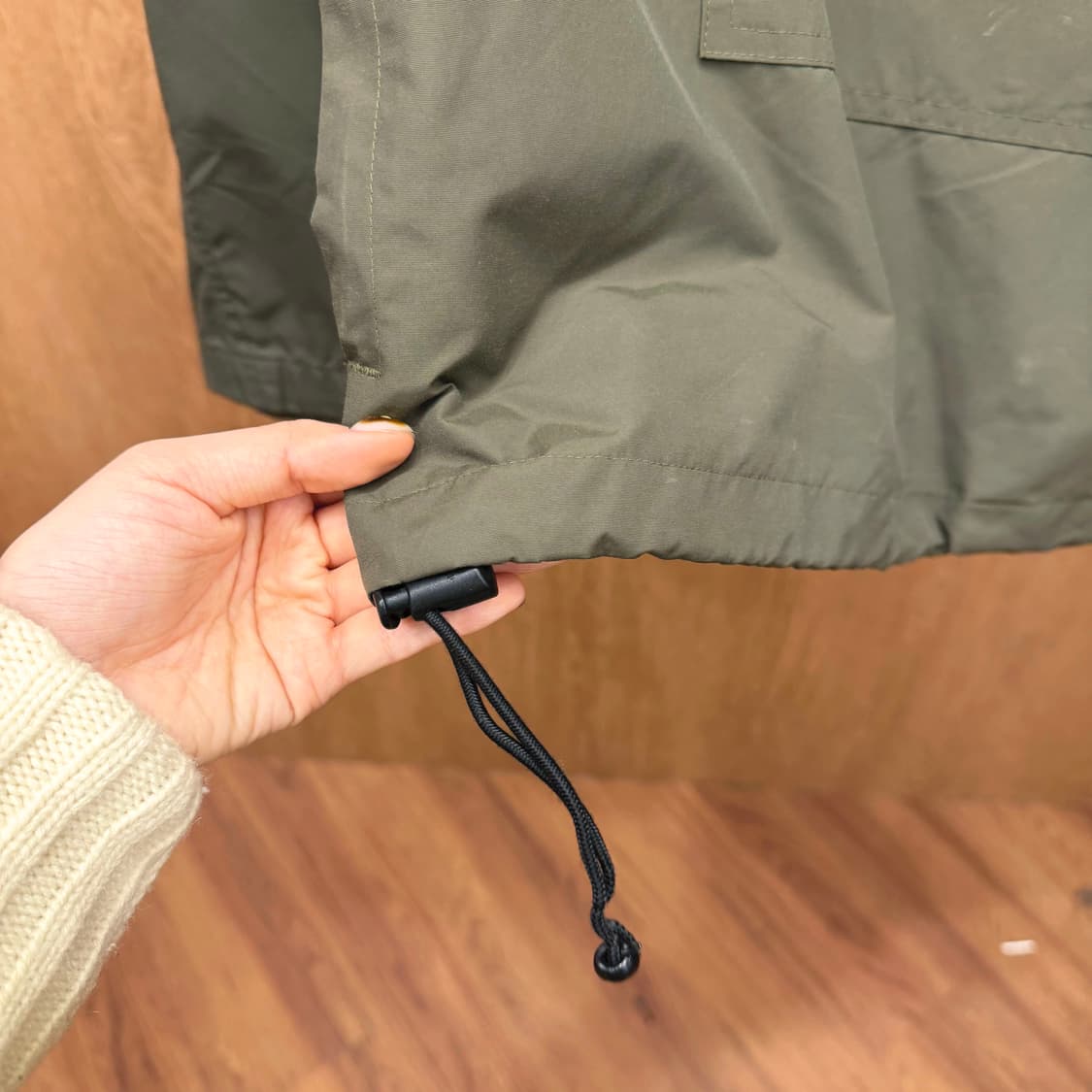 칼하트 아노락 후드 윈드 브레이커 지퍼 포켓 밑단 드로우 스트링 카키 상품이미지7