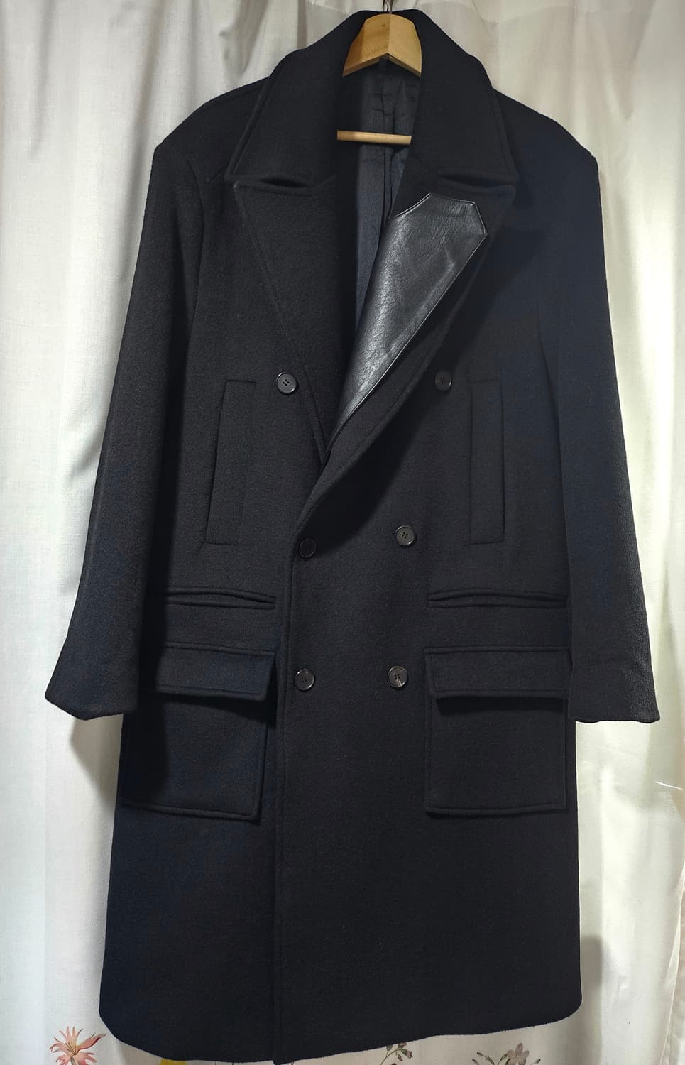 LeAwi 블랙 더블 코트 상품이미지1