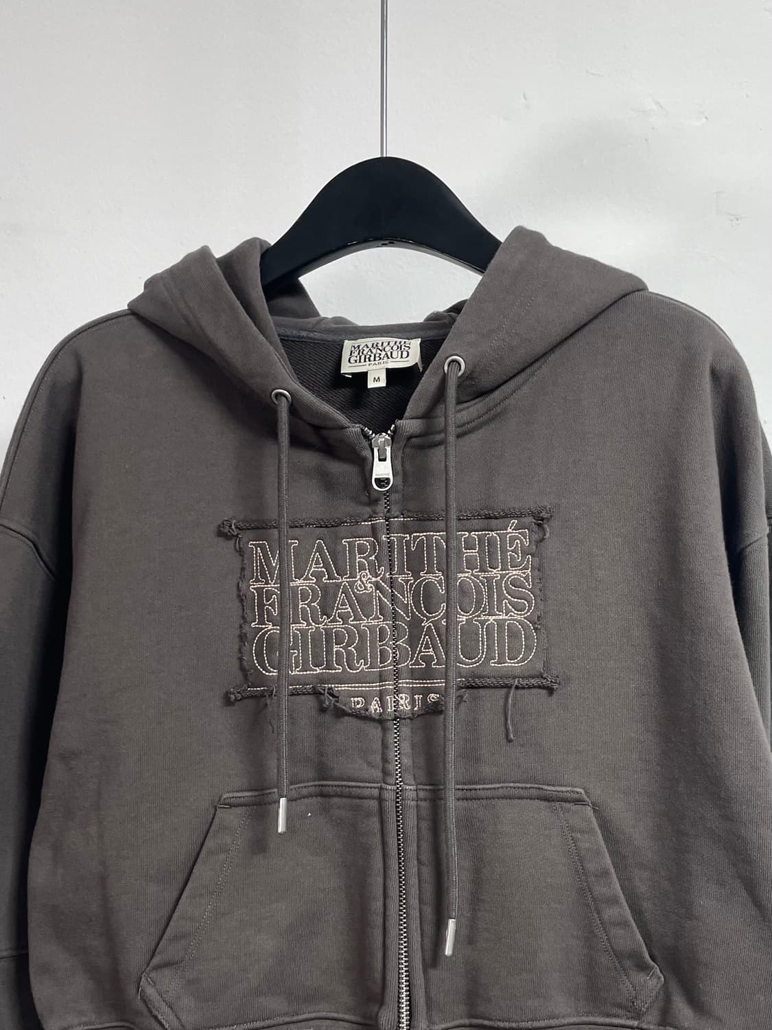 마리떼 프랑소와저버 클래식 크롭 후드티 (on.247) 상품이미지2