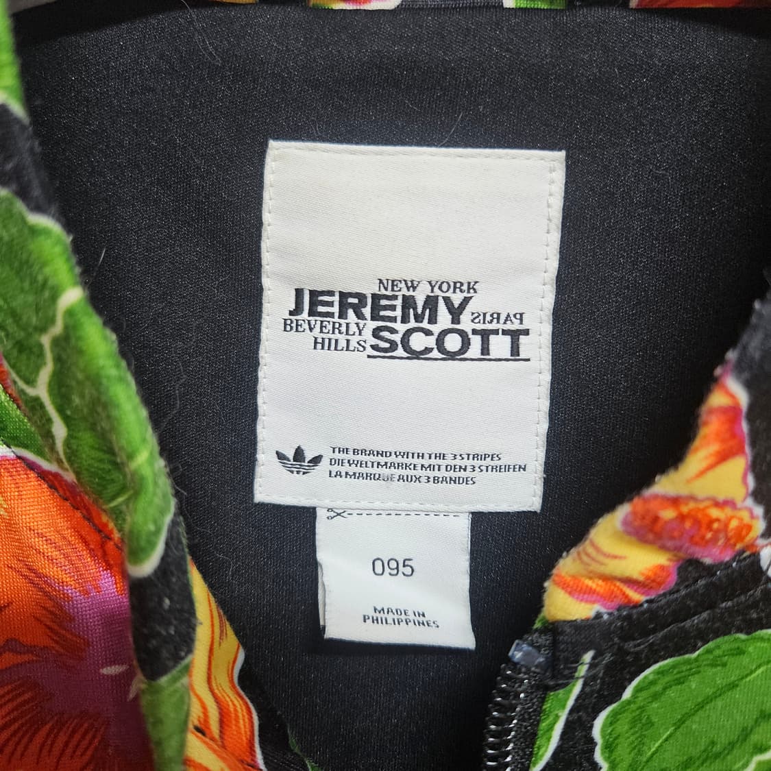 95 아디다스 x 제레미스캇 플라워 본 트레이닝 져지 상품이미지3