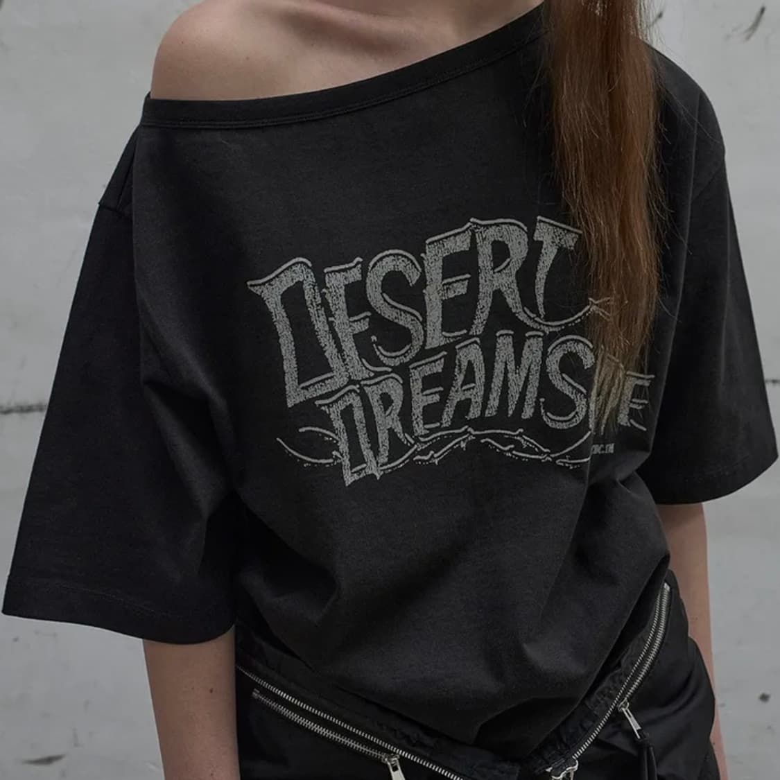 엘씨디씨티엠 티셔츠 ASYMMETRIC PRINTED T-SHIRT 상품이미지1