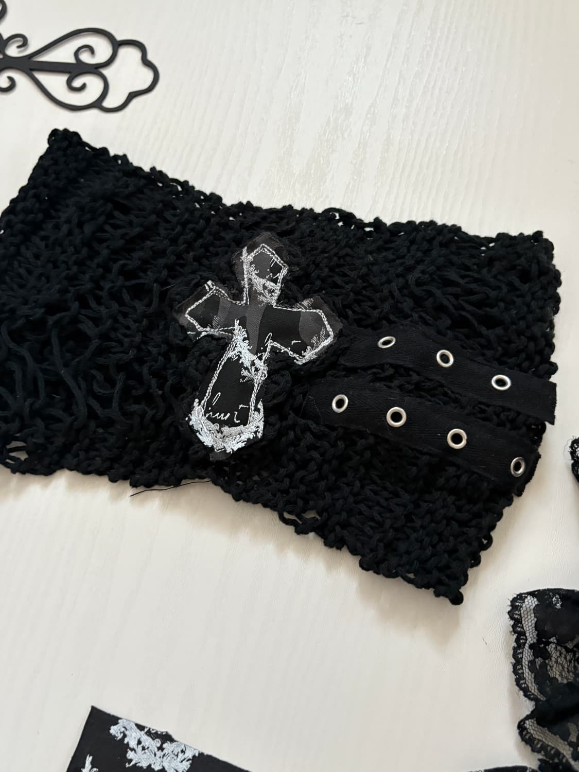 hurtHandmade Cross Patch Damage Hairband 상품이미지2