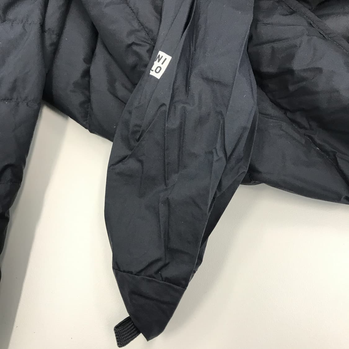 유니클로U 르메르 경량패딩 주머니풀셋 봉태규패딩 [L사이즈] 상품이미지5