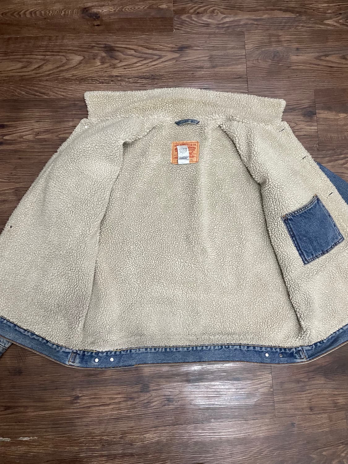 00s 리바이스 쉐르파 트러커 데님 자켓 상품이미지8