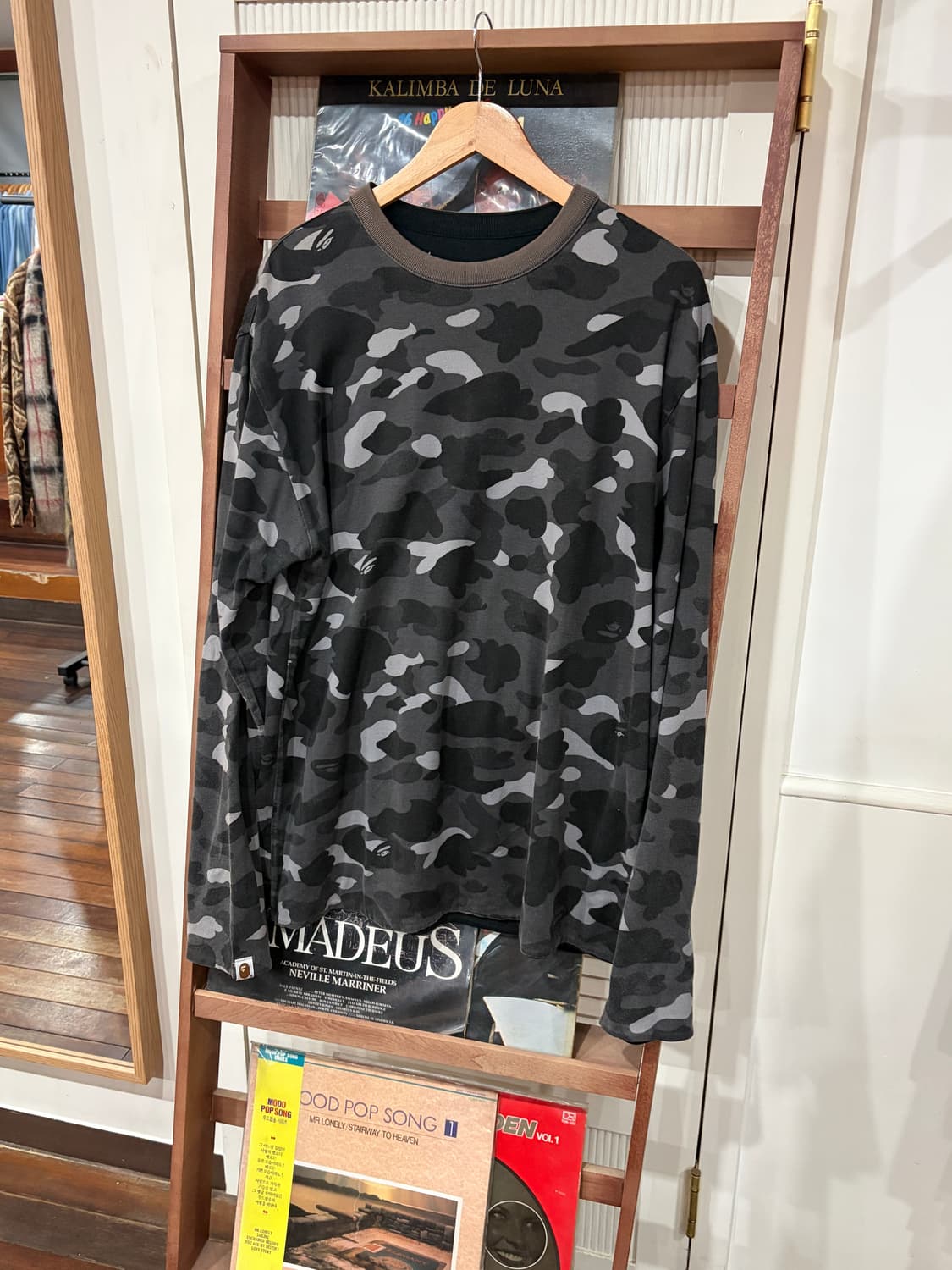 J148 00s Bape 베이프 카모 리버시블 롱슬리브 상품이미지1