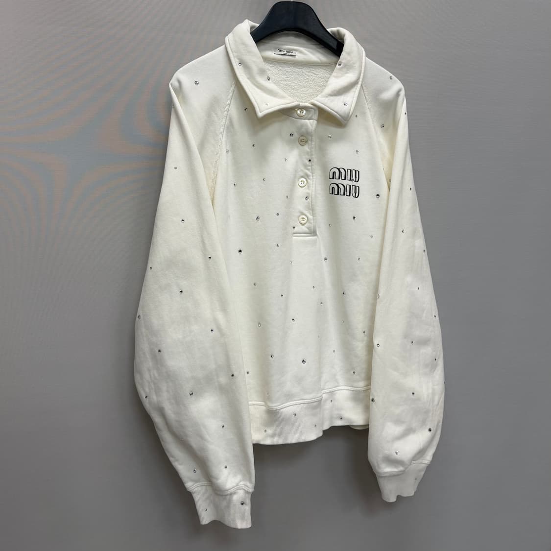미우미우 로고 프린트 라인스톤 스웨트셔츠  ( 105~110 ) 상품이미지2