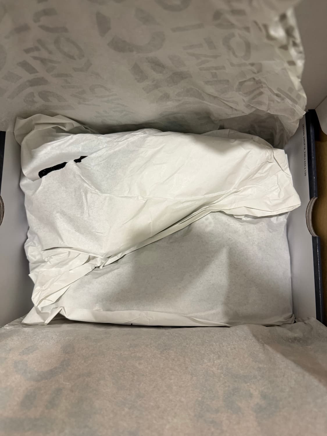 [260]조던4 피어 새상품 상품이미지4