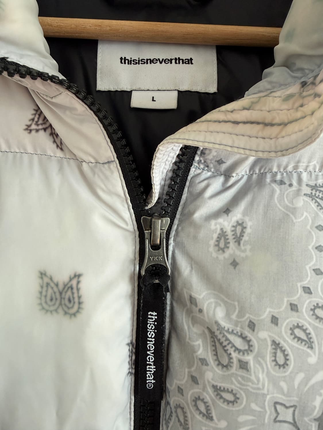 디스이즈네버댓(thisisneverthat) 페이즐리 덕다운 패딩 상품이미지8