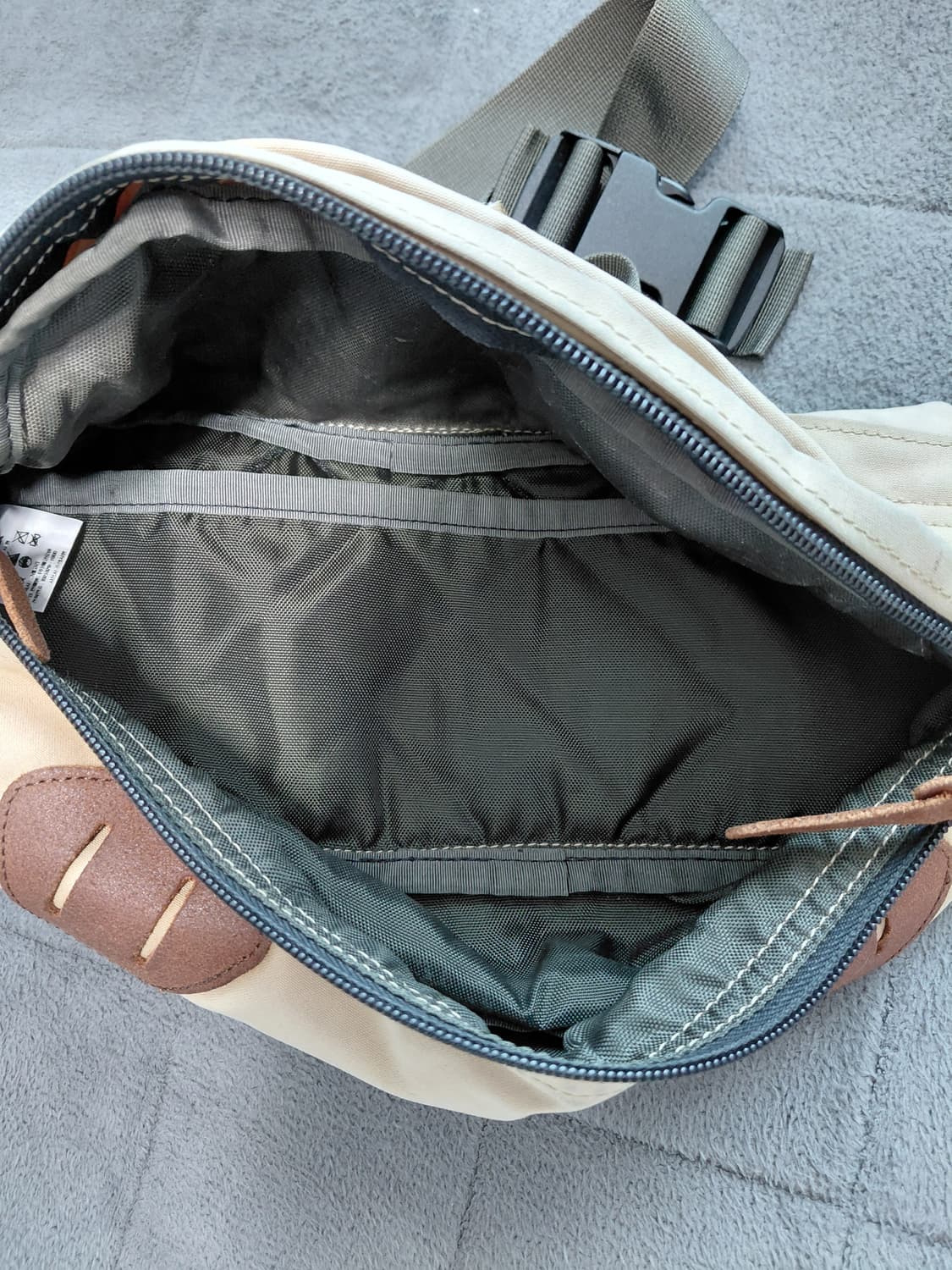 그레고리 구형로고 테일윈드 크로스백&힙색 상품이미지2