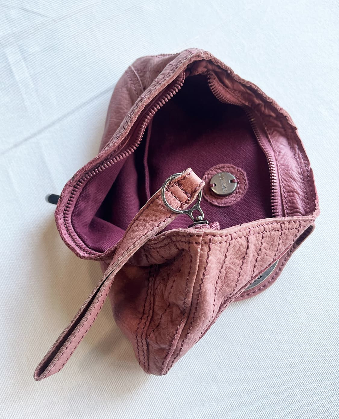 DIESEL rose leather clutch 상품이미지7