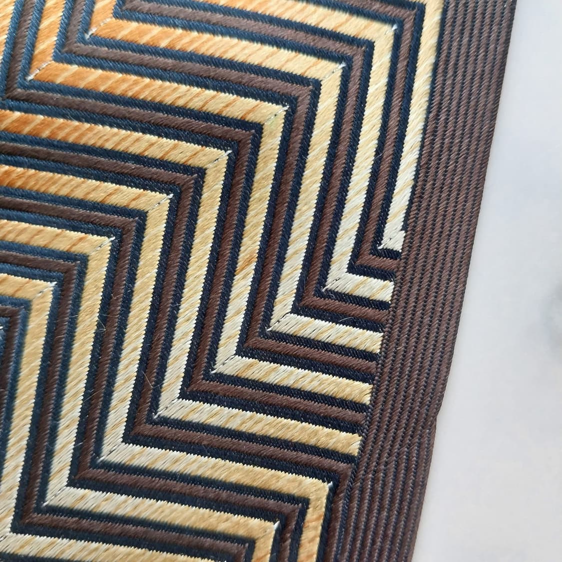 메트로시티 실크 기하학 지그재그 넥타이 9.5cm A등급 K1610
 상품이미지9