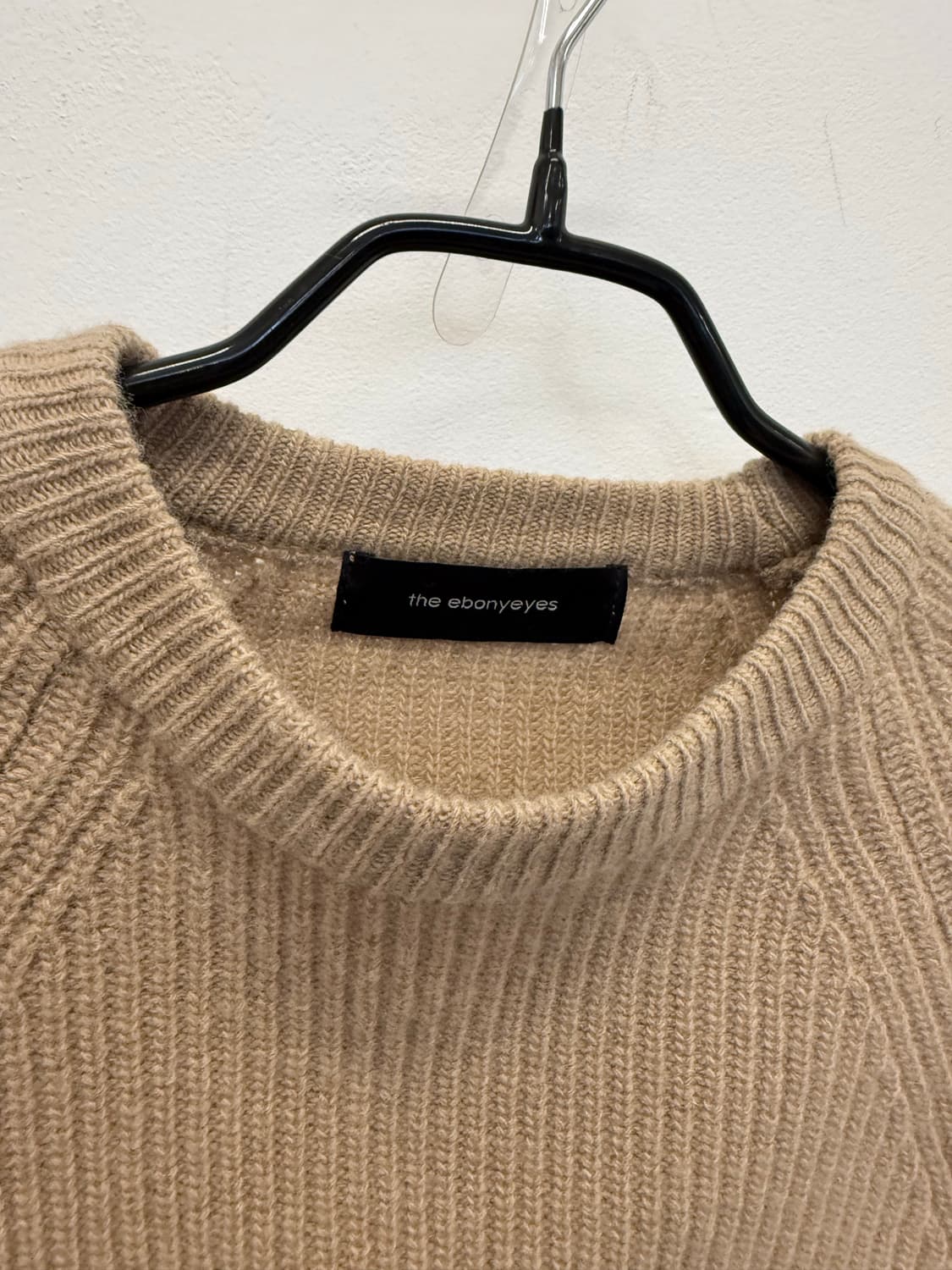 에보니아이즈 슈퍼파인울100% 크롭니트 상품이미지4