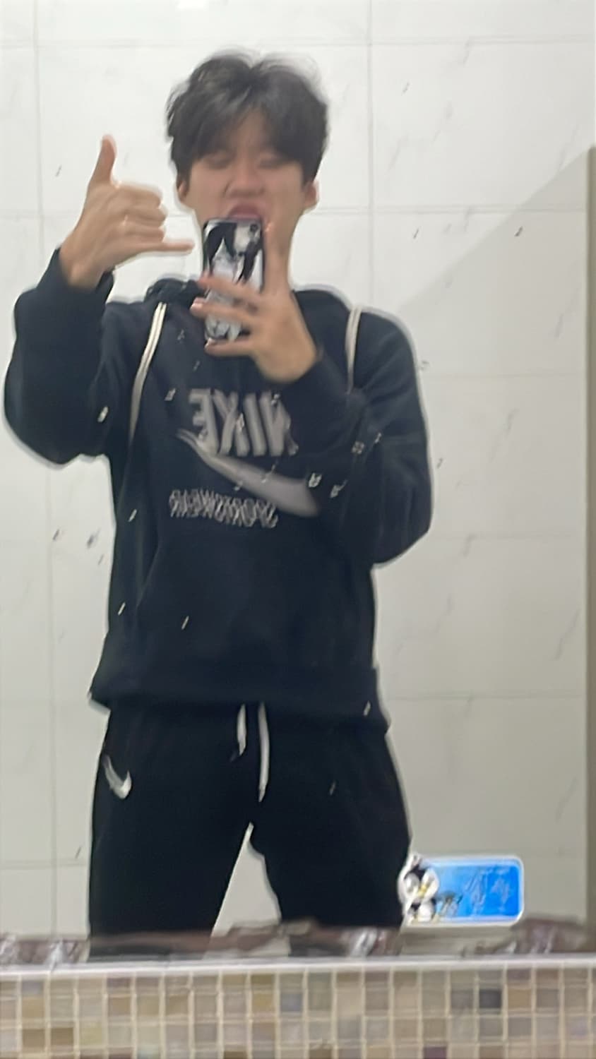나이키 후드티 팝니다  상품이미지1