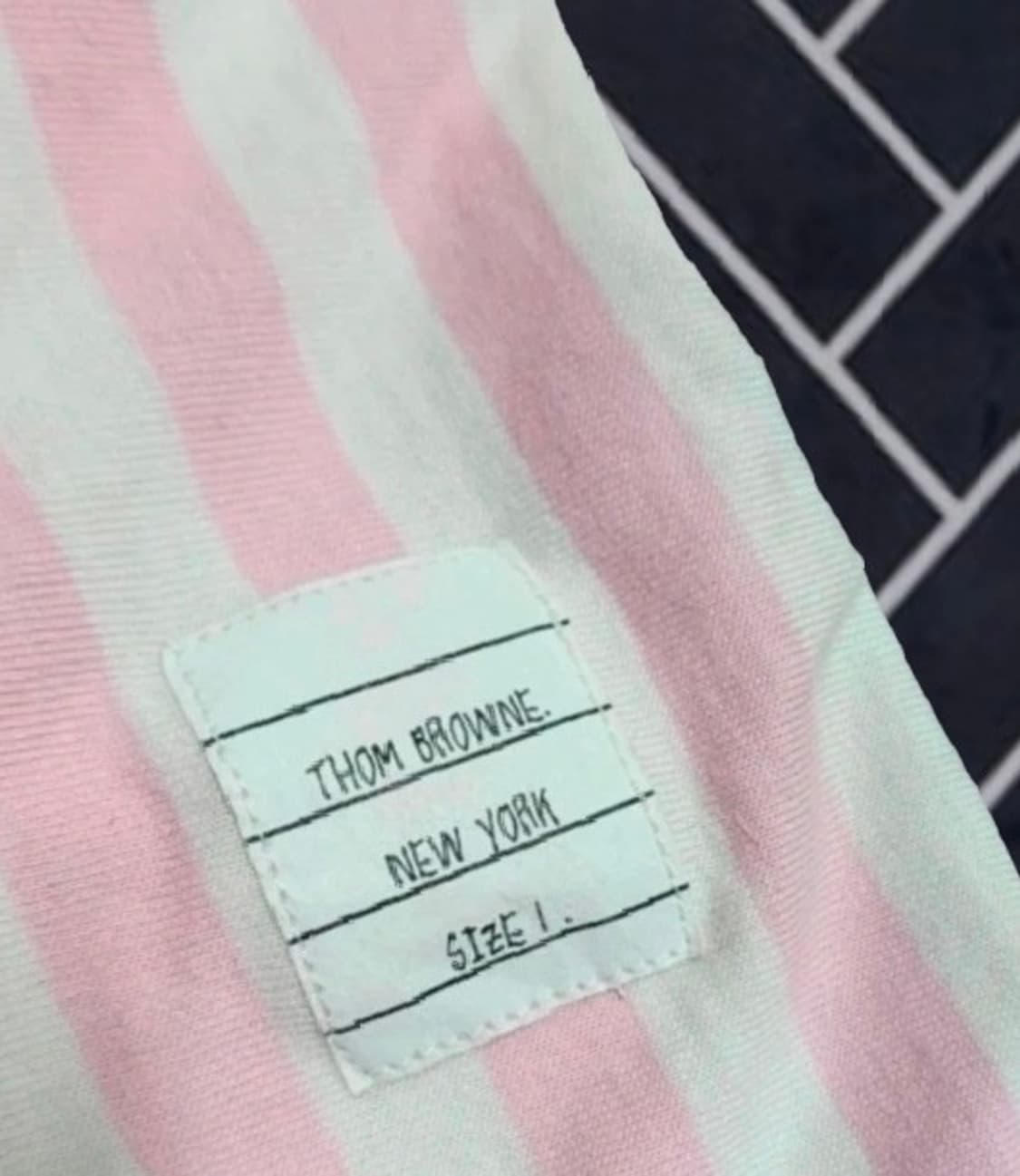 톰브라운 스트라이프 삼선 반팔티 상품이미지4