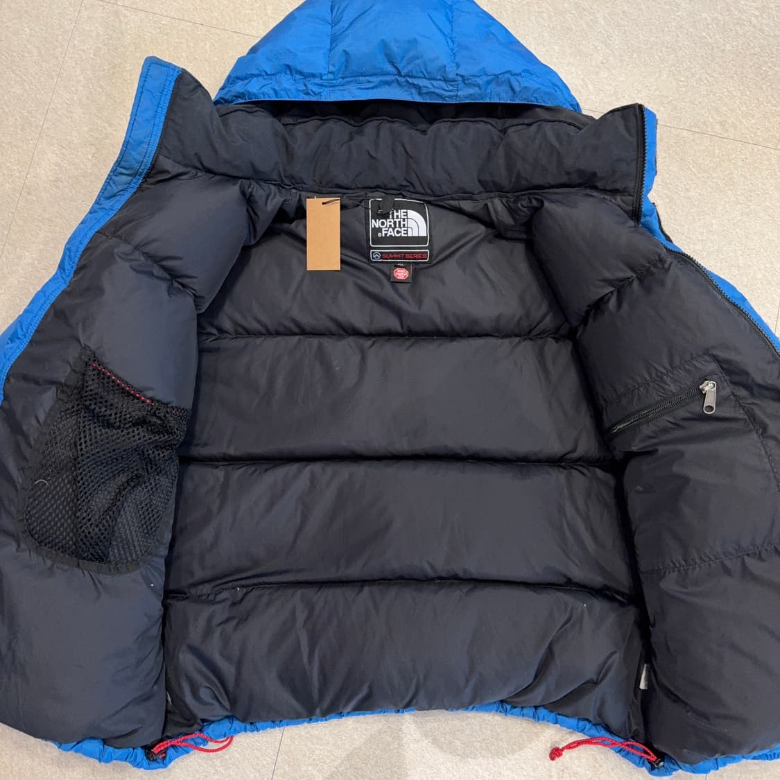 노스페이스 서밋 발토로 패딩 상품이미지4