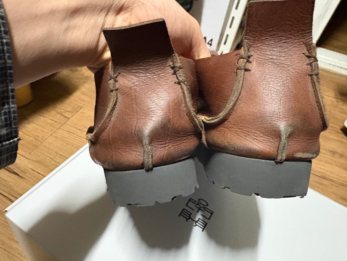 2) 폴리테루 스티치드 왈라비 브라운 판매해요 상품이미지3