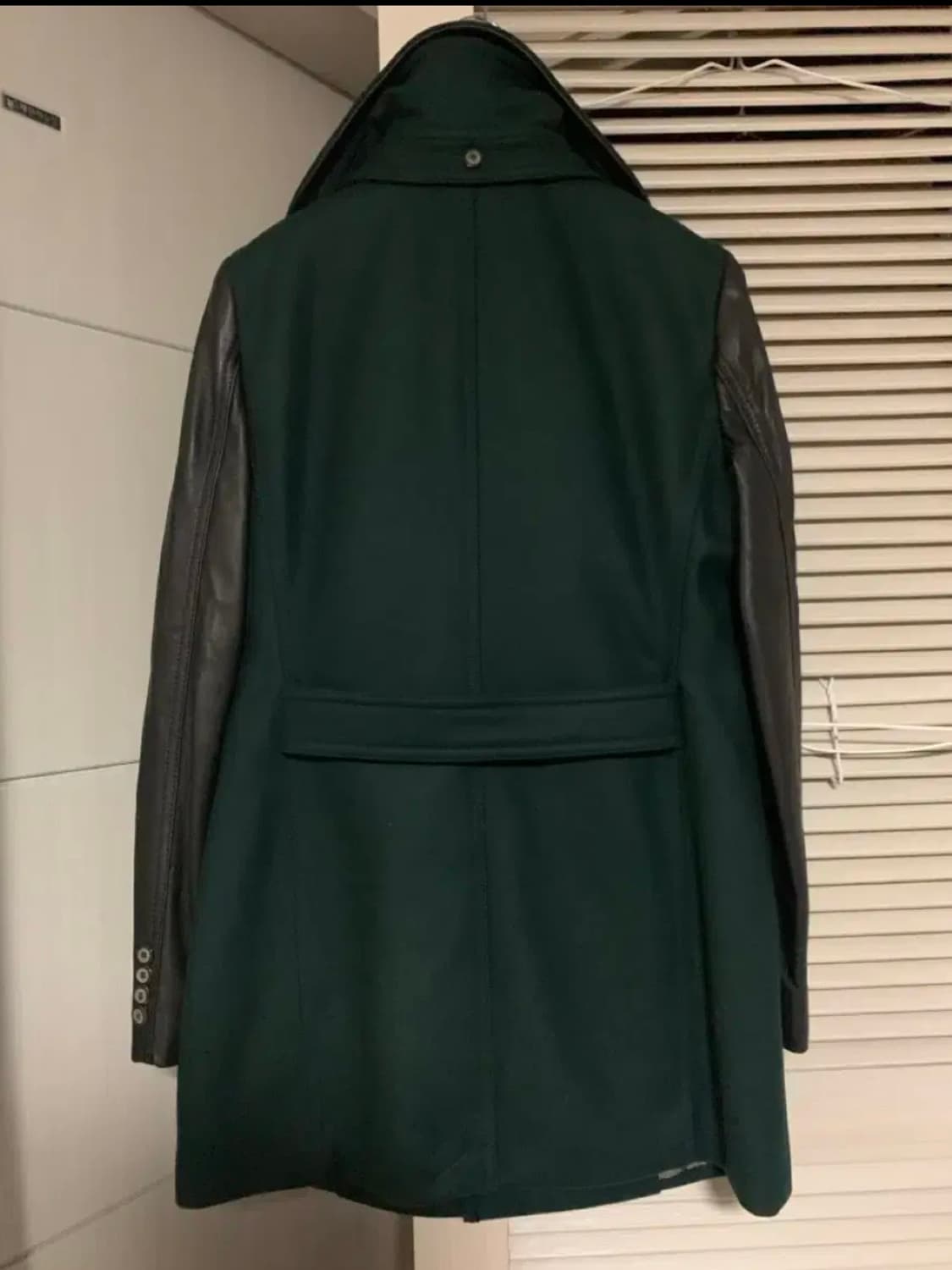 (미사용품) 솔리드옴므 팔가죽 더블코트 상품이미지3