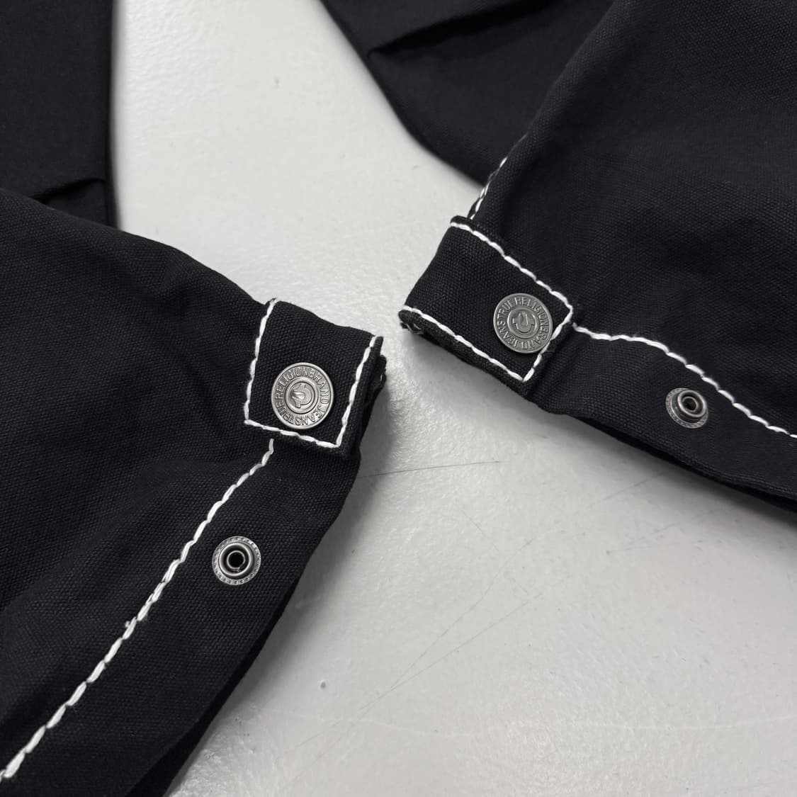 트루릴리전 마스터 헌터 빅로고 새깅 팬츠 블랙 상품이미지9