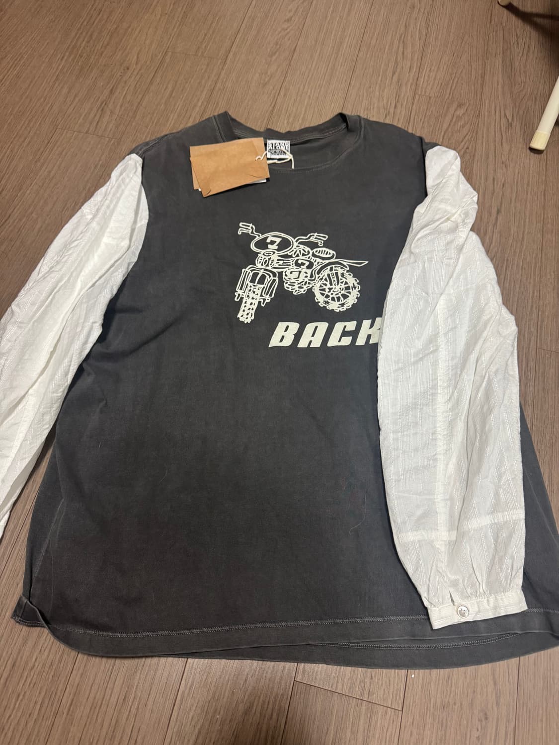 스탠드얼론 티셔츠 상품이미지3