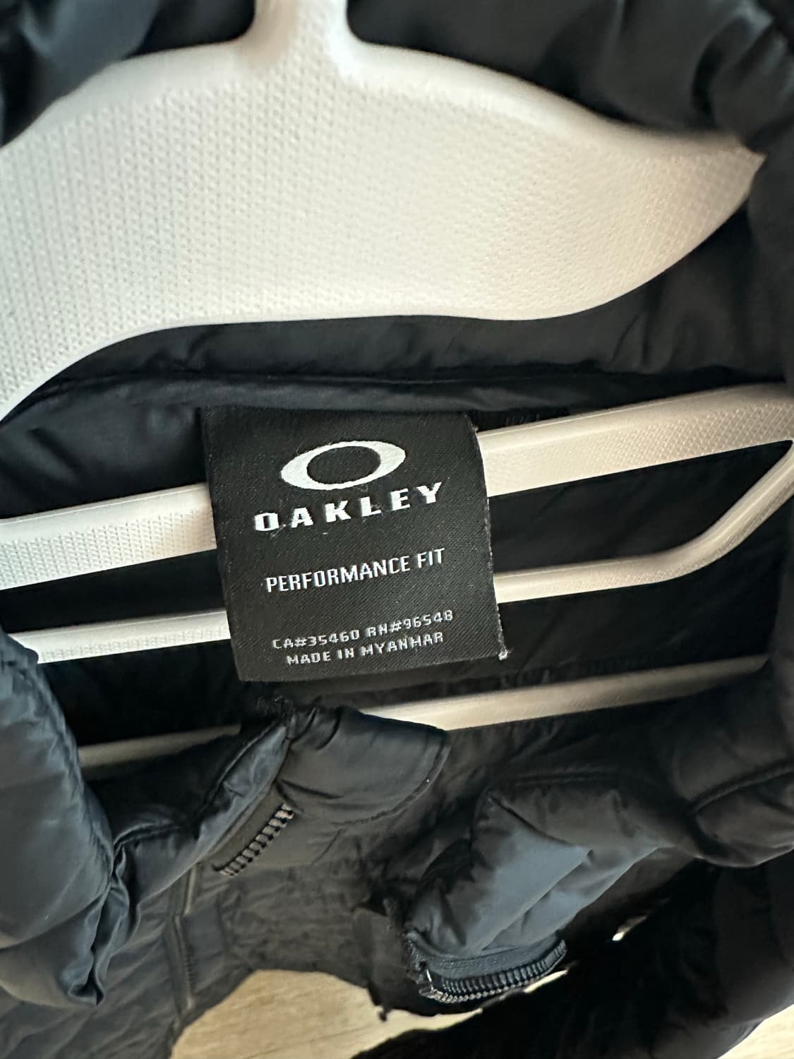 오클리 옴니써멀 경량패딩 상품이미지2