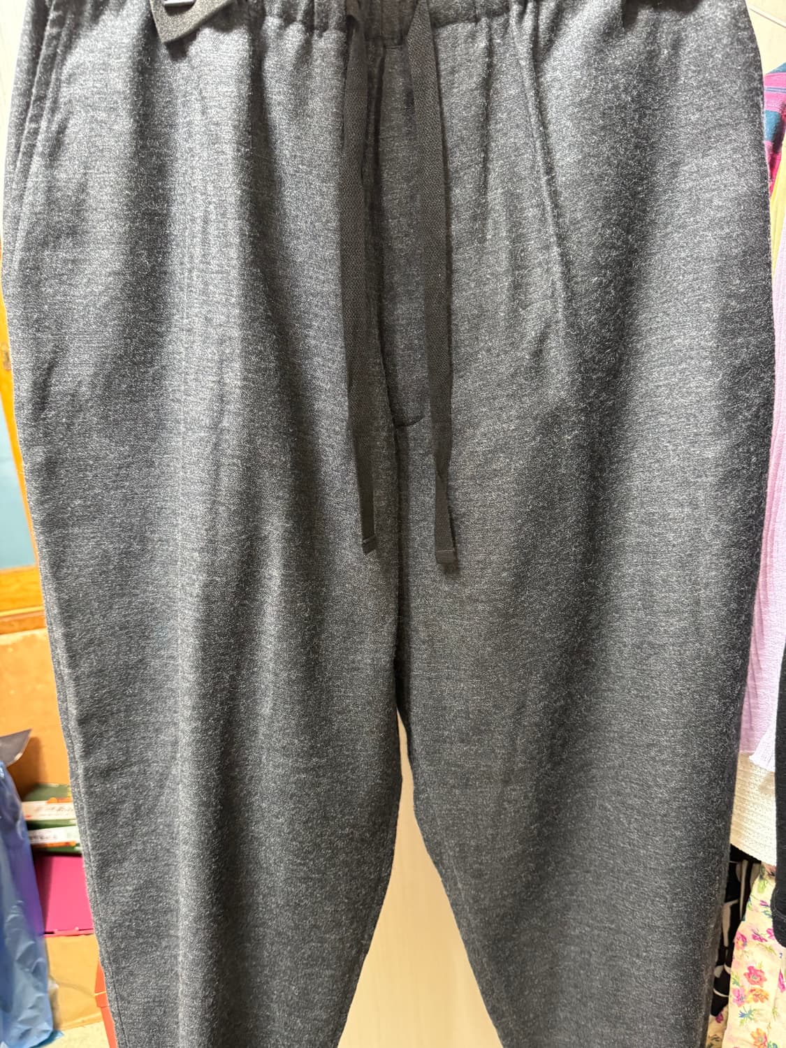 코모리 25fw 캐시미어실크 셋업 차콜.  비이커 구입상품. 상품이미지3