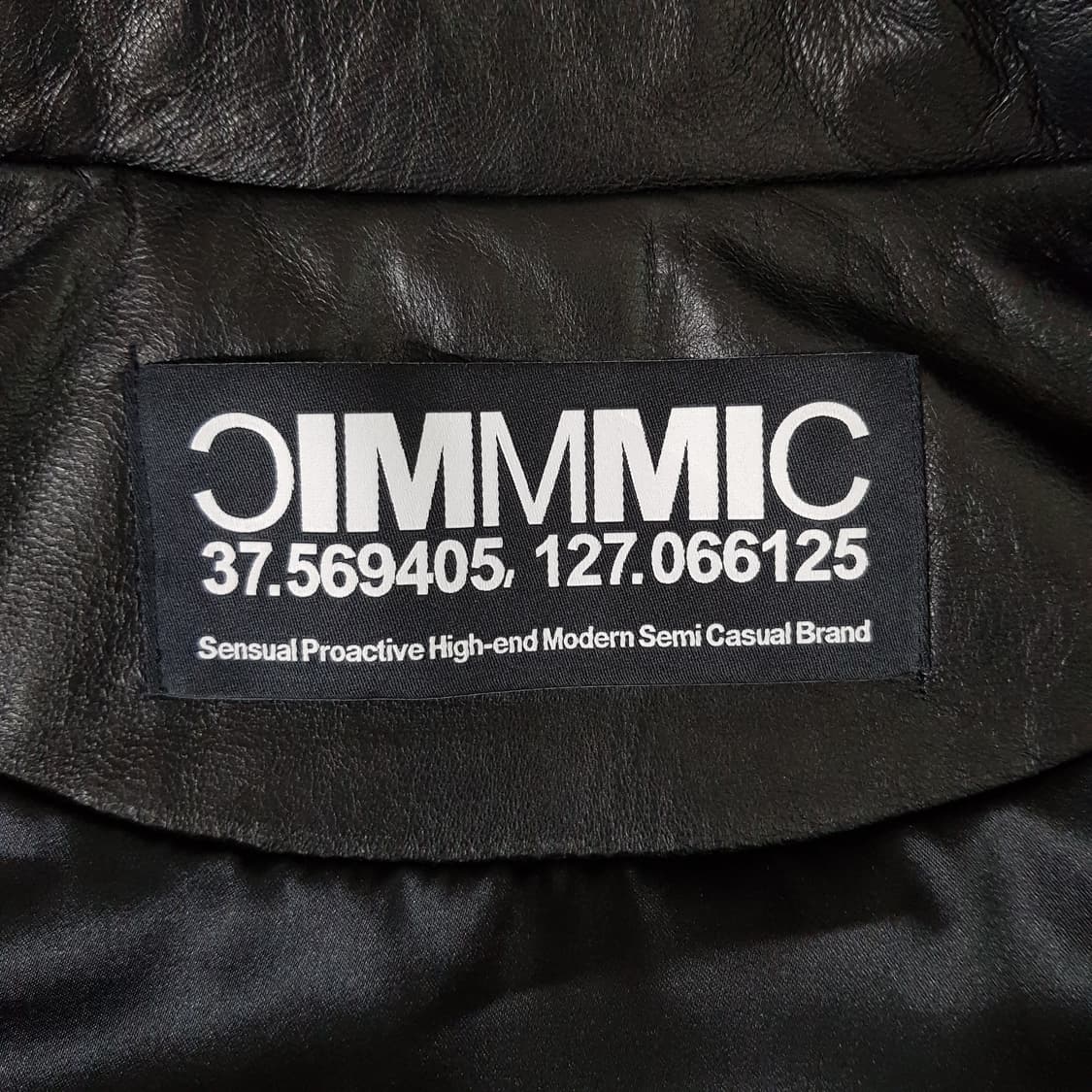 (새제품) MMIC 양가죽 오버핏 코트 L A599 상품이미지8