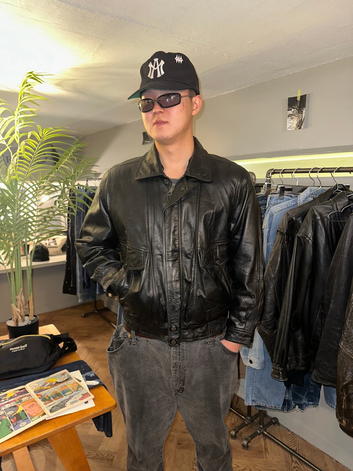 90’s Japanese real-leather bomber jacket 상품이미지2