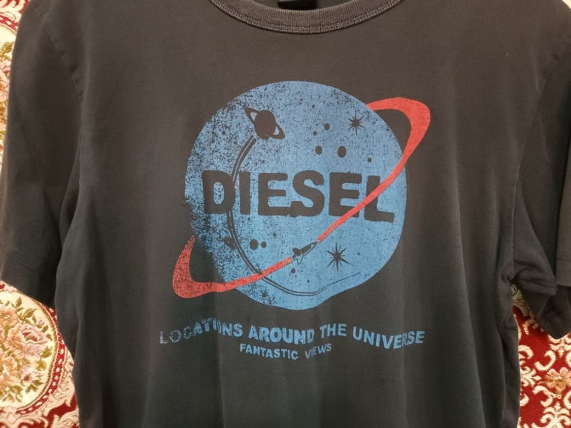 빈티지 디젤 유니버스 로고 반팔티 diesel

 상품이미지5