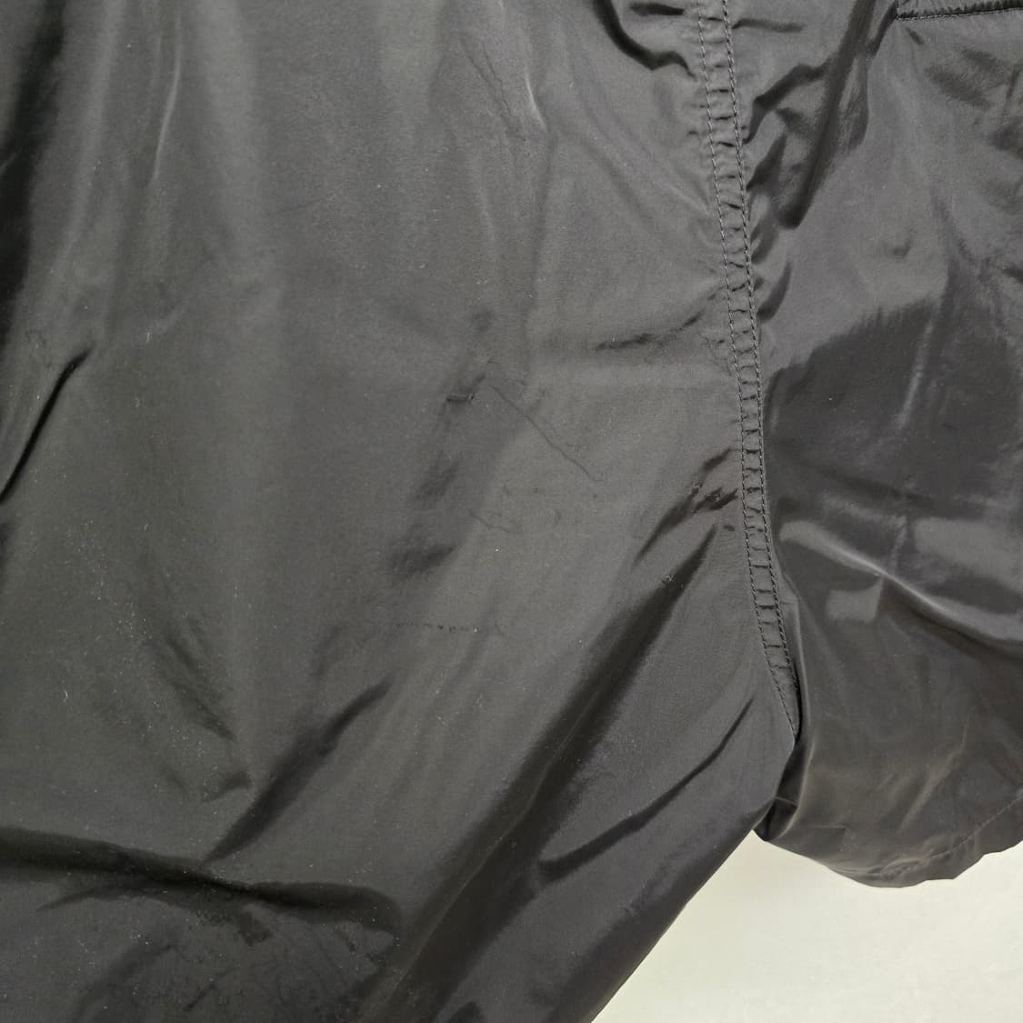 몽클레어 와펜 반바지 xl 판매 상품이미지3