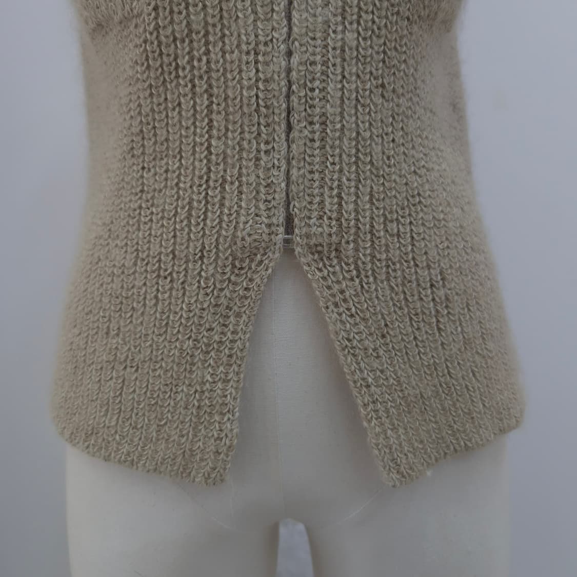 하이넥 집업 포켓 니트 베스트 상품이미지5