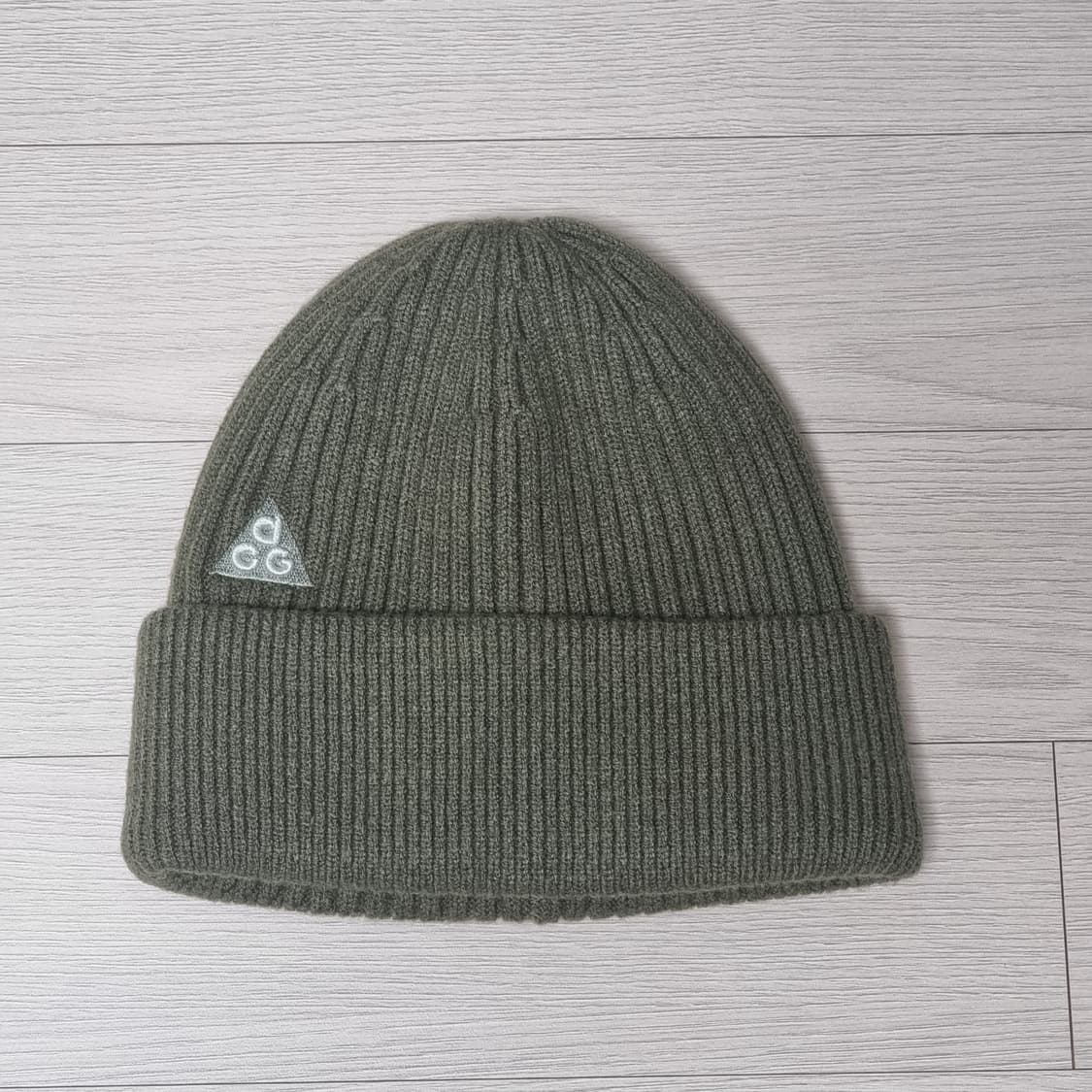 나이키 ACG 비니 카키 상품이미지1