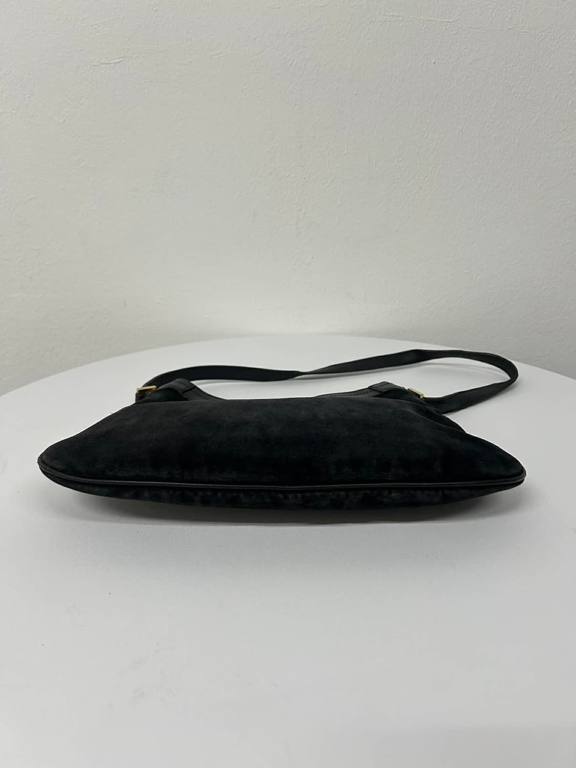 살바토레 페라가모 빅 간치니 스웨이드 가죽 토트백 상품이미지5