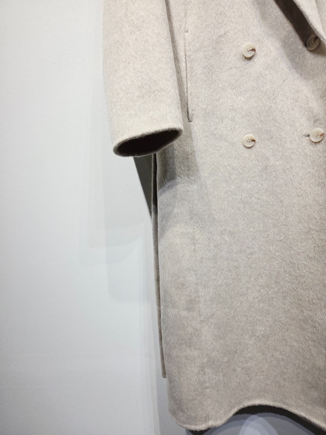 LAURENHI 로렌하이 퓨어 뉴 울 100% 더블 롱 코트 상품이미지4