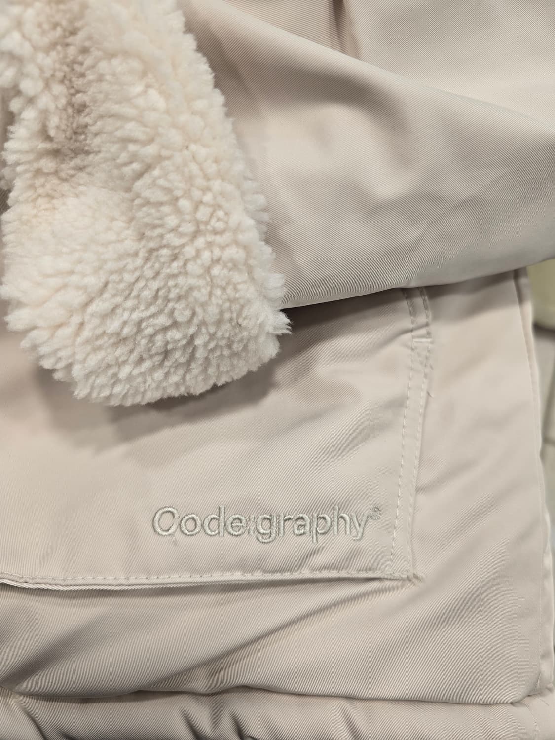 코드그라피 남성  퍼 칼라 패딩 숏패딩 점퍼 95 상품이미지8