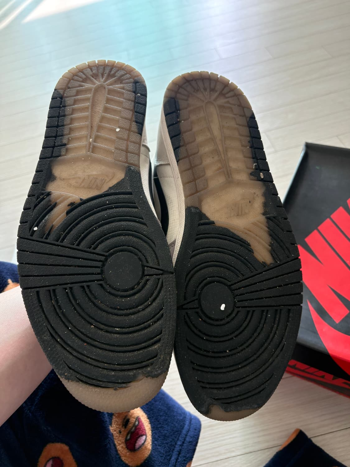 나이키 에어조던1 고어텍스 라이트 그레이290 상품이미지4