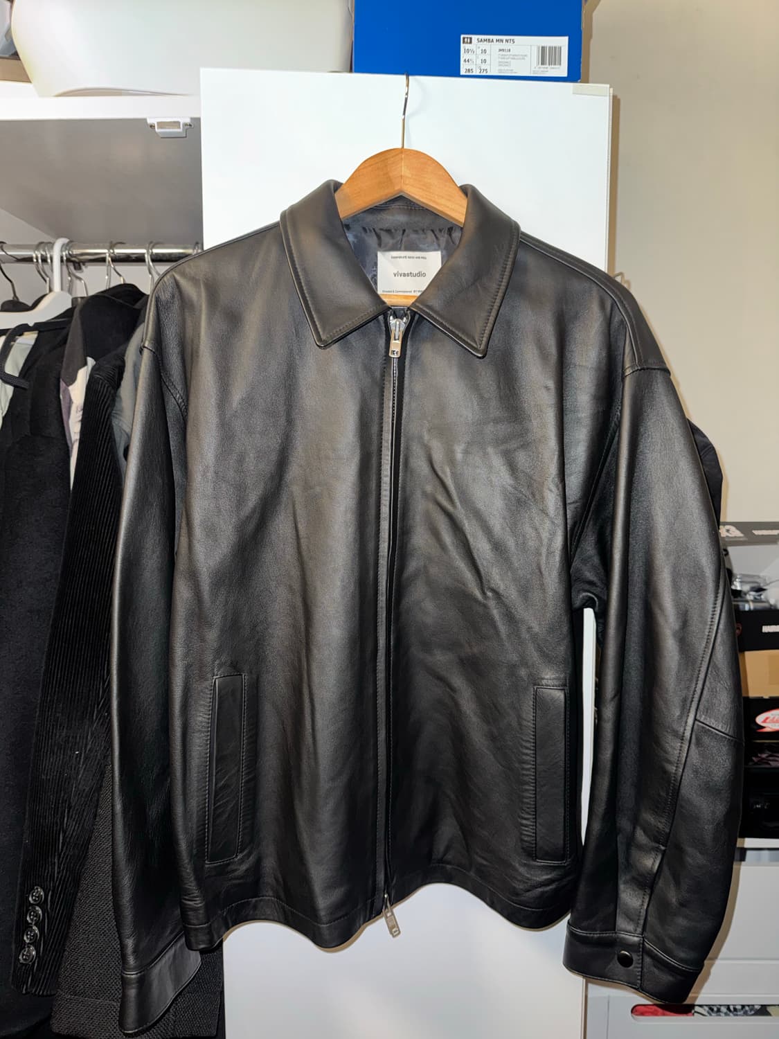 비바스튜디오 램스킨 자켓 (M사이즈) 상품이미지1