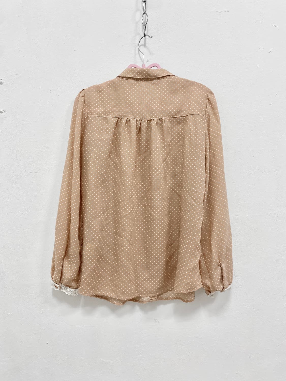 [THE EMPORIUM] 로걀 브라운핑크 도트 블라우스 상품이미지6