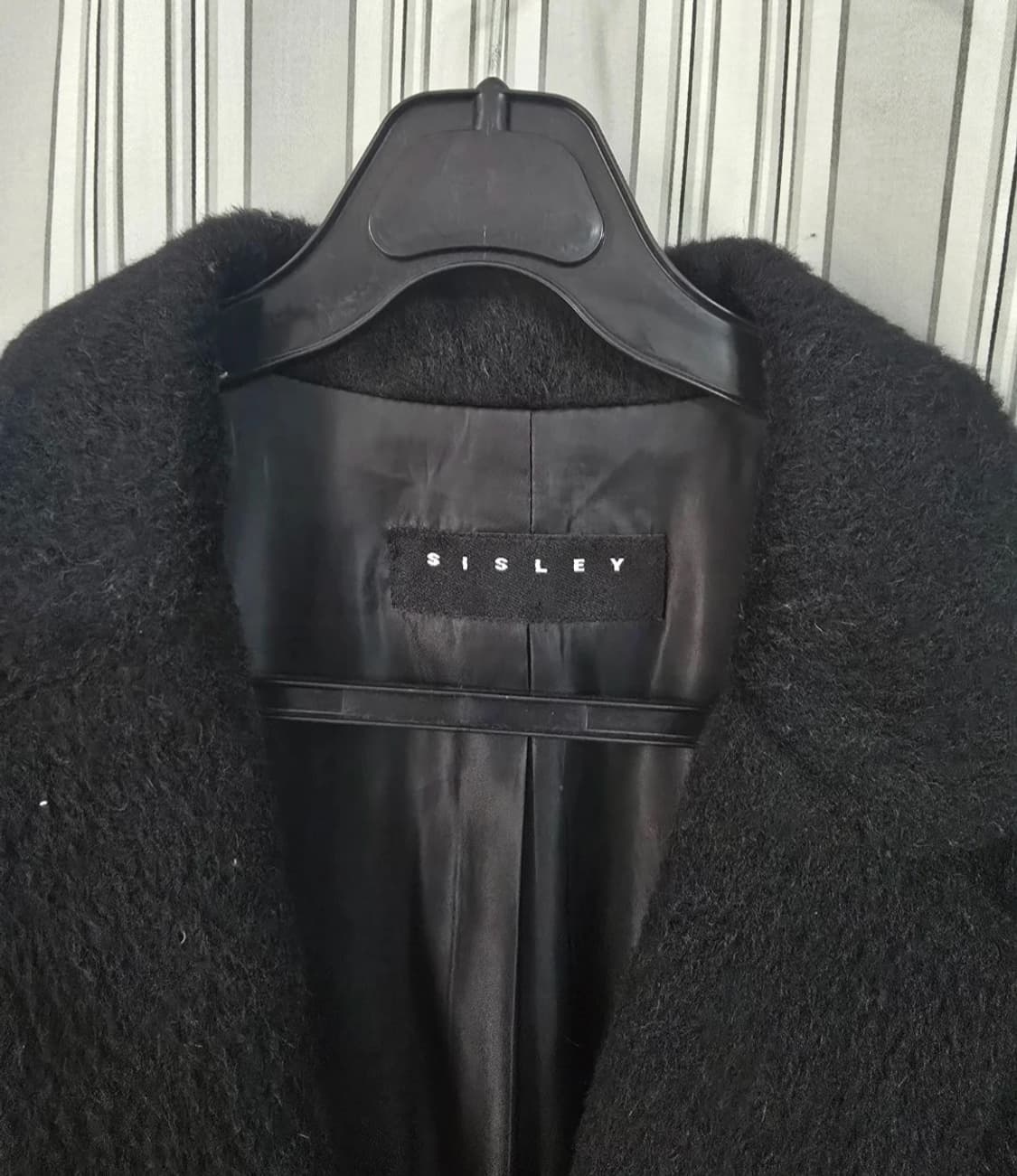 (42)시슬리 블랙 앙고라 핸드메이드 코트 상품이미지3
