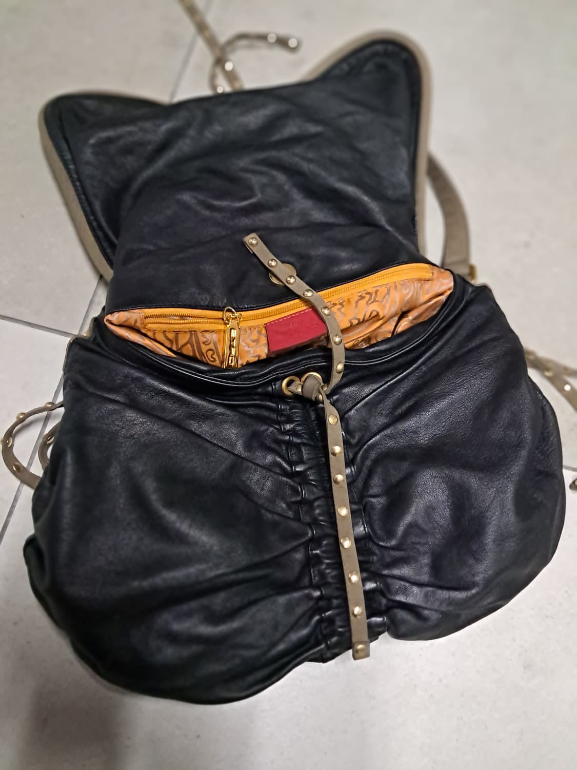 에트로 블랙 가죽 숄더백(정품) 상품이미지2