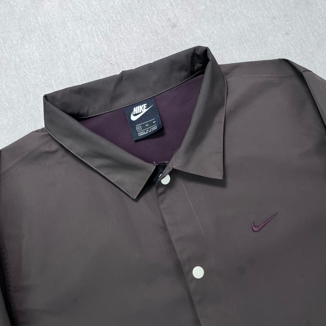 105 나이키 카카오 다크브라운 코치 자켓 상품이미지2