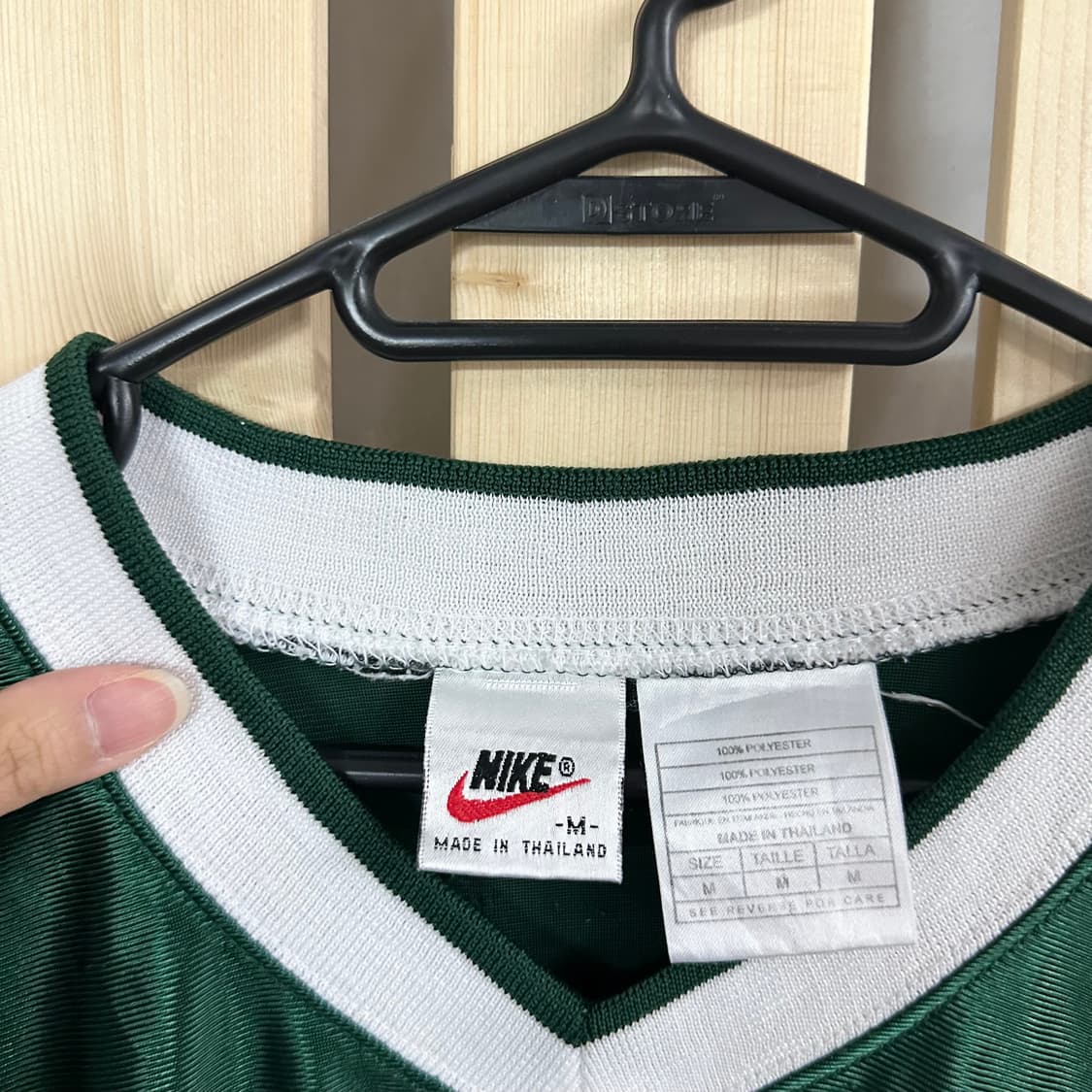 (L) 나이키 90s 올드스쿨 브이넥 반팔 티셔츠 그린 화이트 상품이미지4