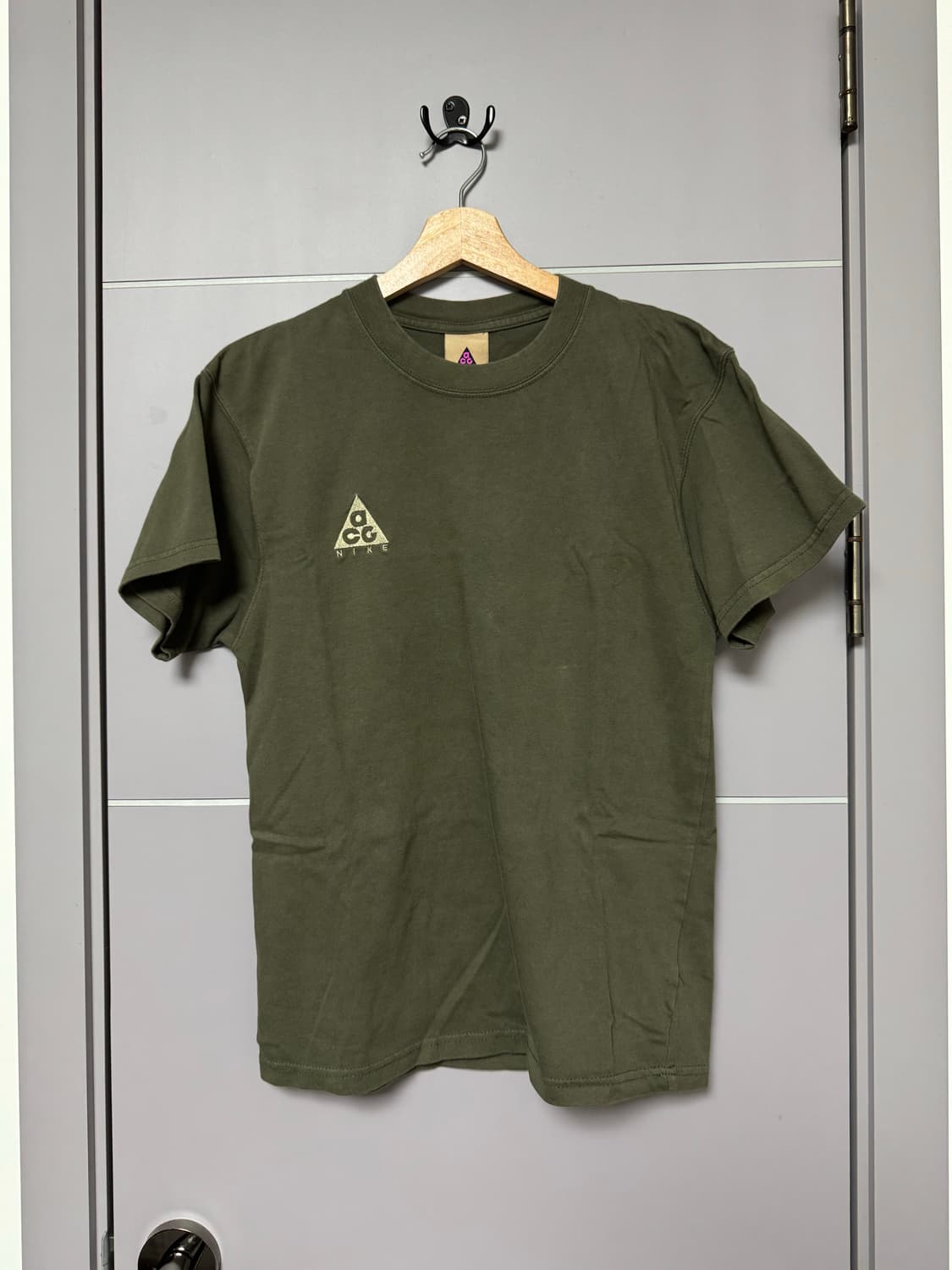 우먼) 나이키 acg 반팔티 s  상품이미지1
