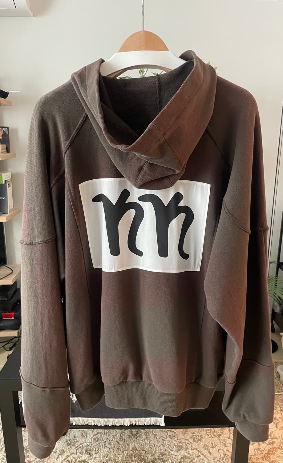 키코 코스타디노브 KK.01 후드 상품이미지4