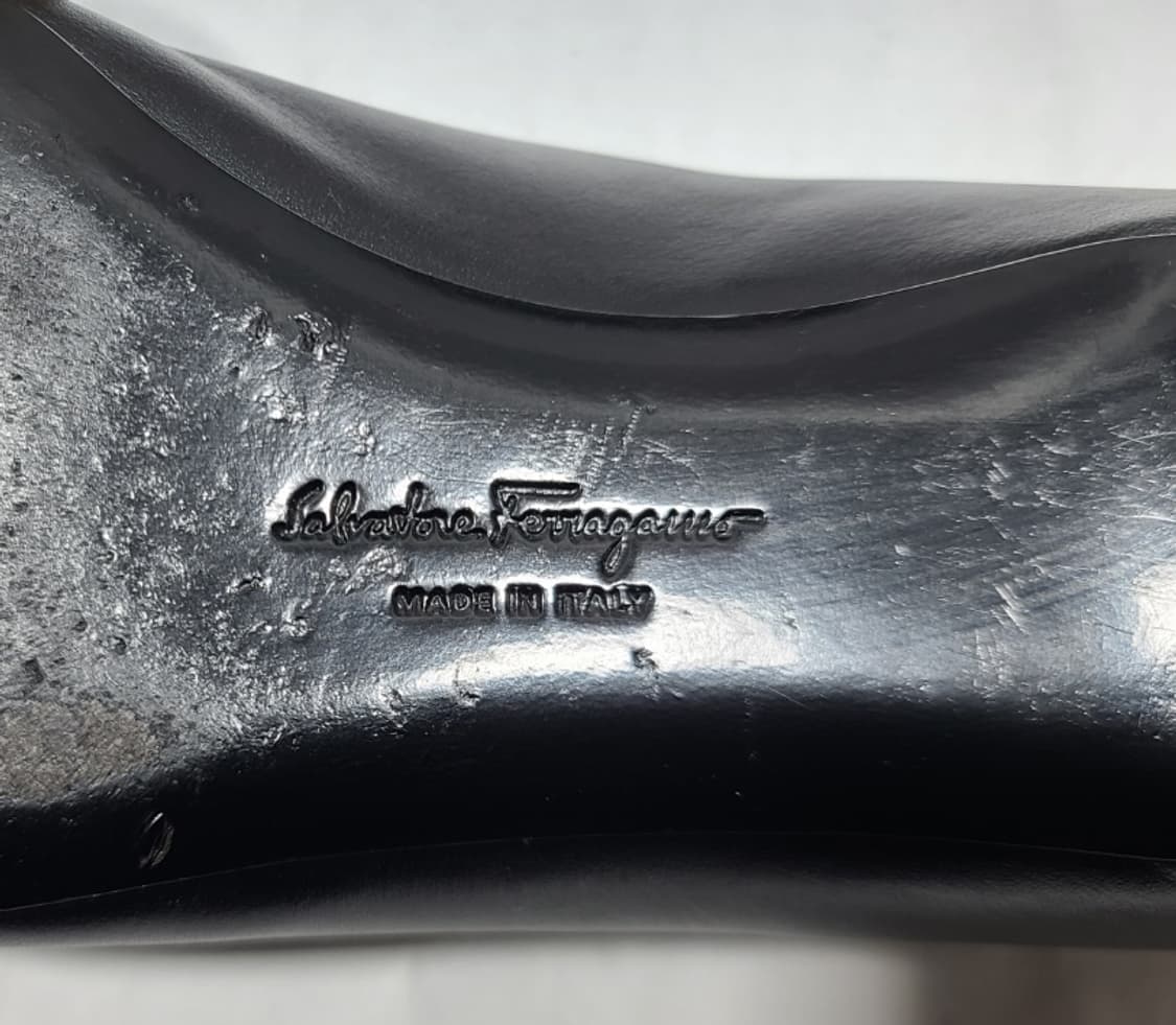 페라가모 가죽단화 7D사이즈(240~245) 상품이미지7