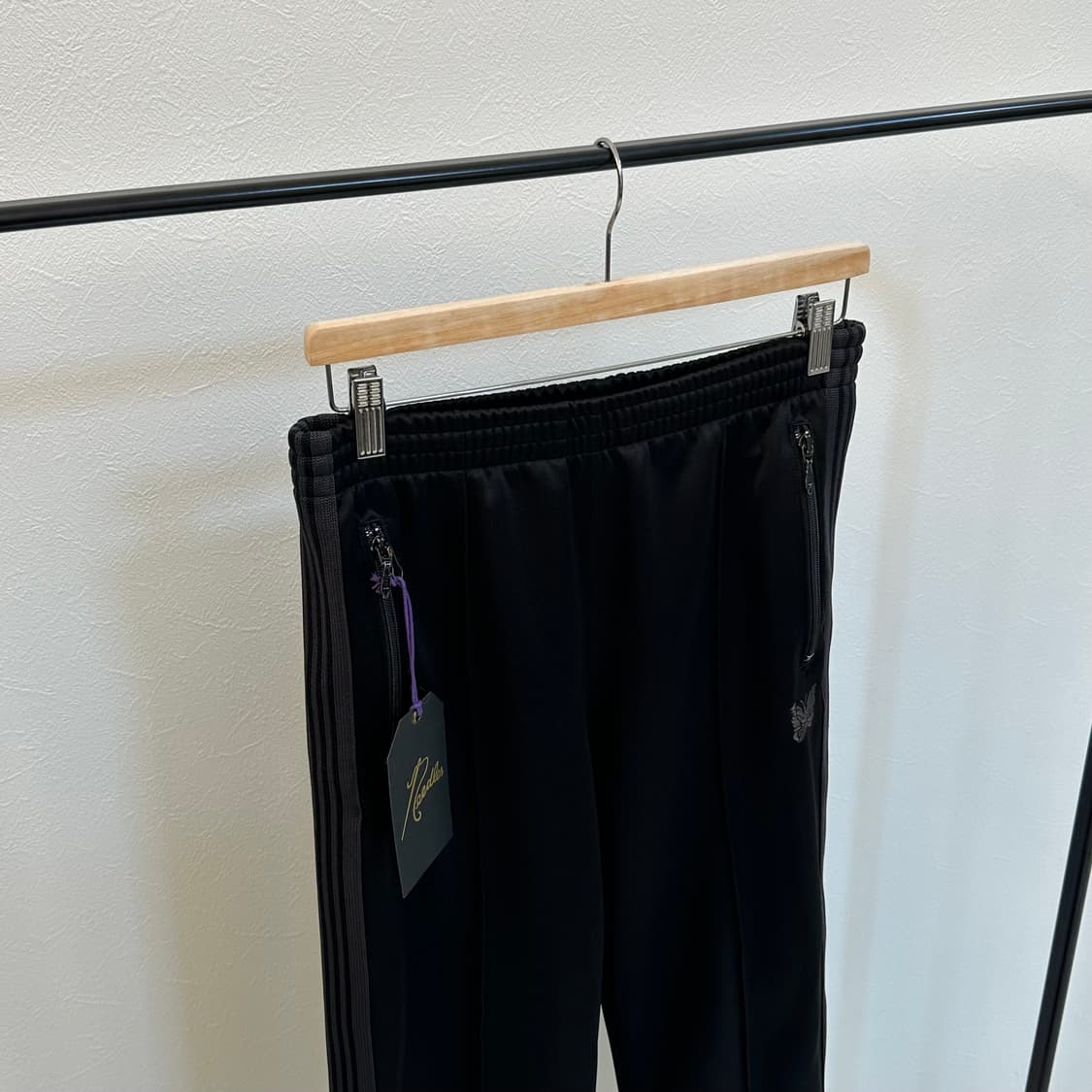 니들스 트랙팬츠  상품이미지4