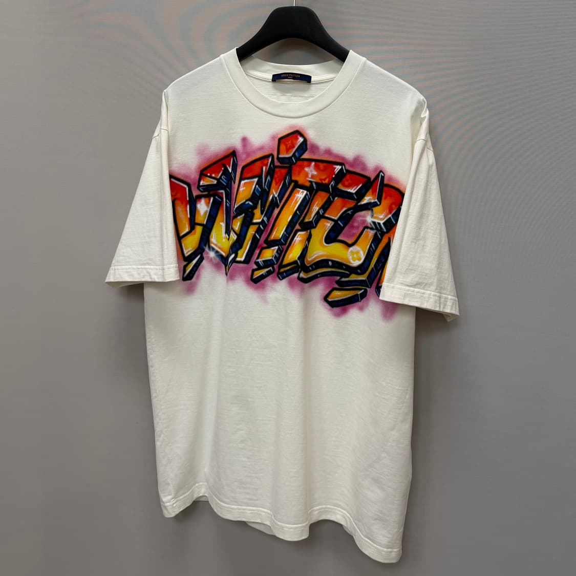 루이비통 그래피티 반팔티 (105)  상품이미지3