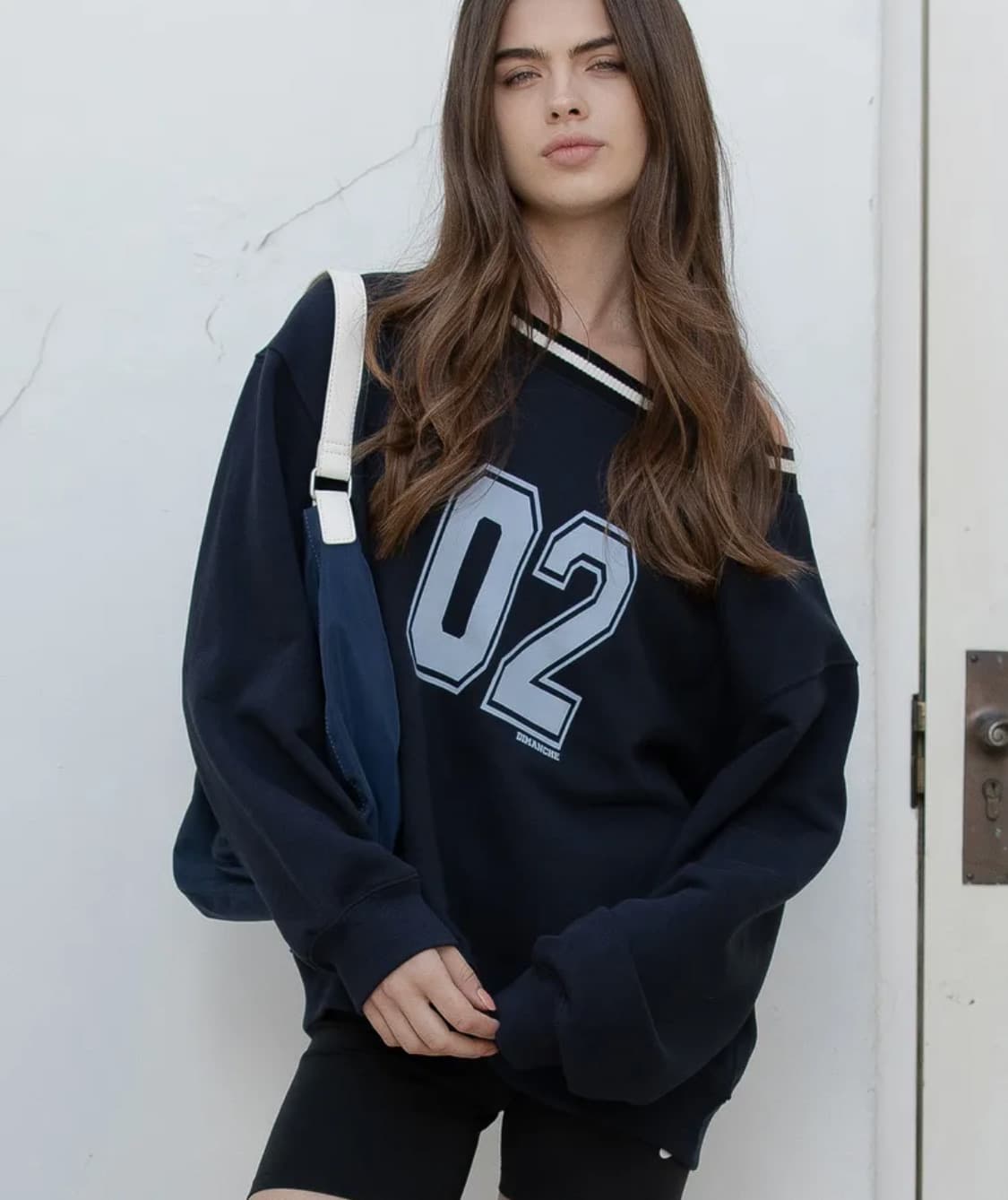 (미착용 새상품) 디망쉬 스포티 오버사이즈 스웻셔츠 (네이비) 상품이미지2